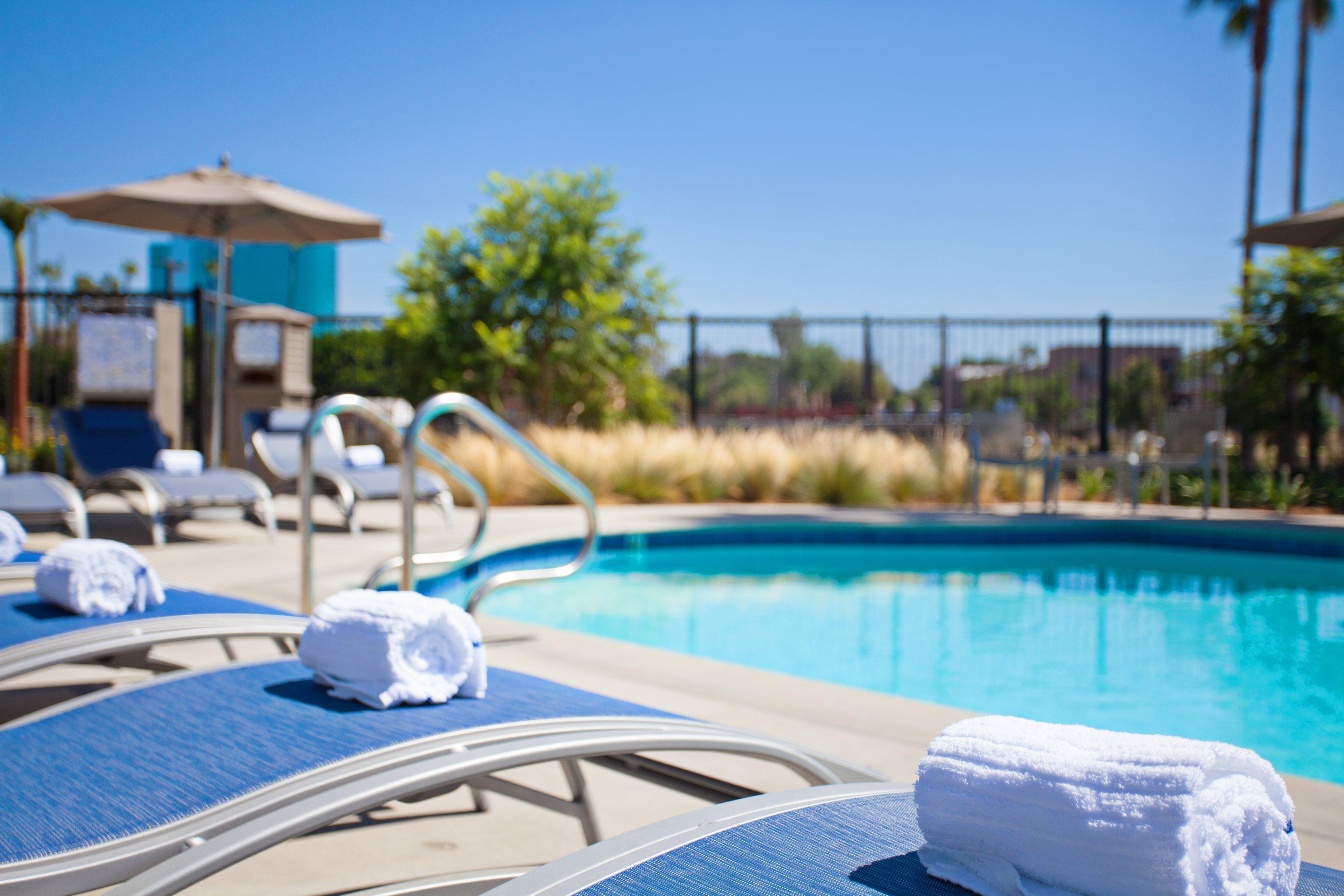 Holiday Inn Express & Suites Santa Ana - Orange County By Ihg Zewnętrze zdjęcie